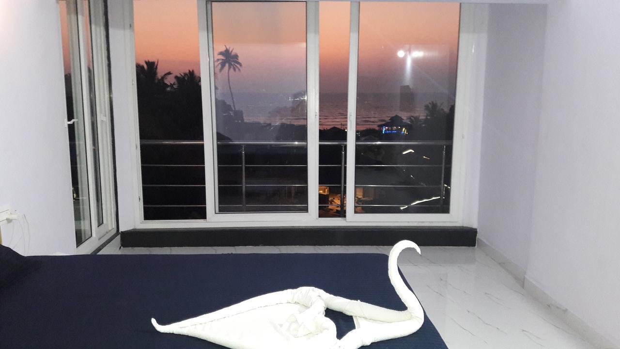 Swati Hotel Arambol Bagian luar foto