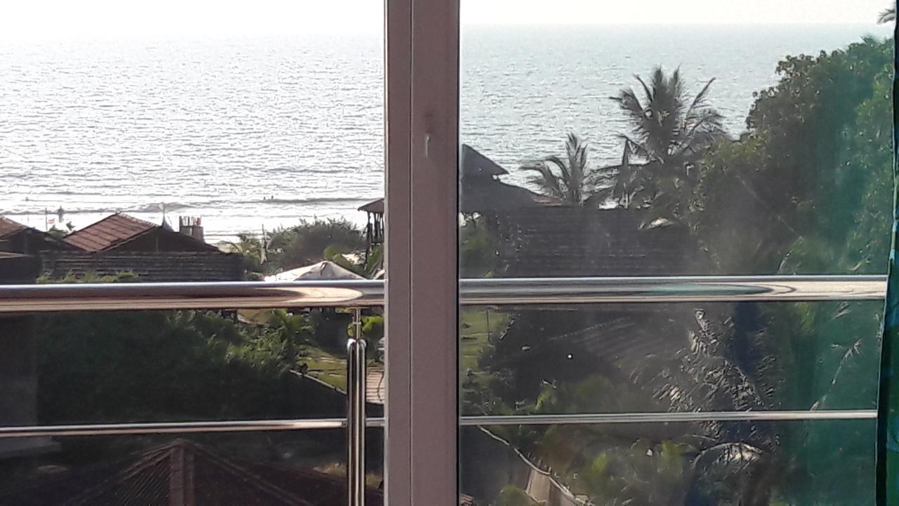 Swati Hotel Arambol Bagian luar foto