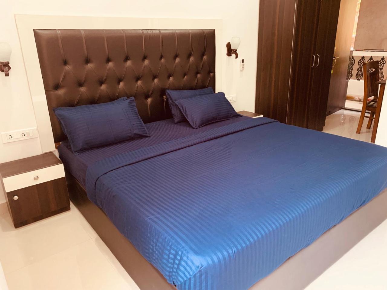 Swati Hotel Arambol Bagian luar foto