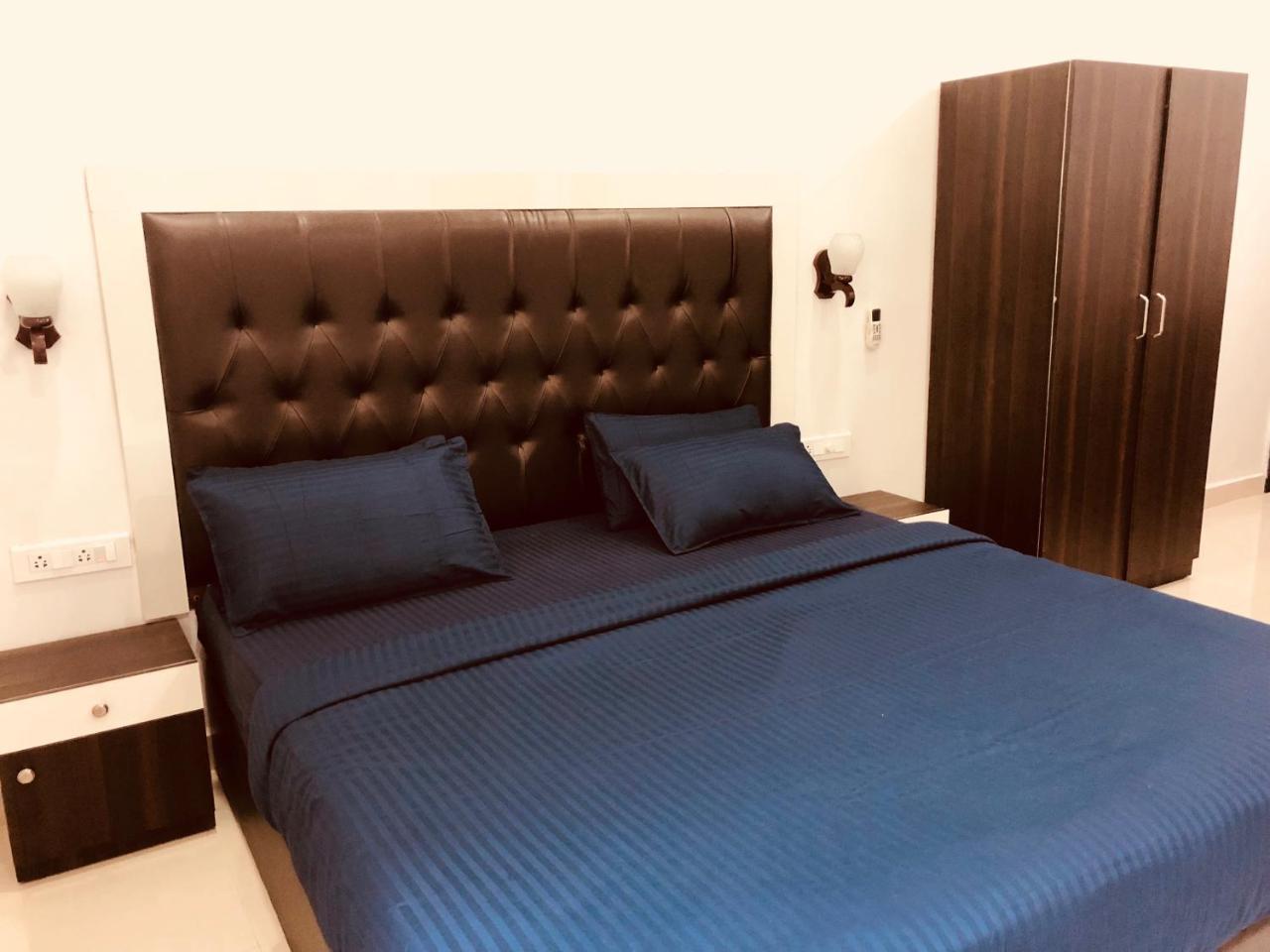 Swati Hotel Arambol Bagian luar foto