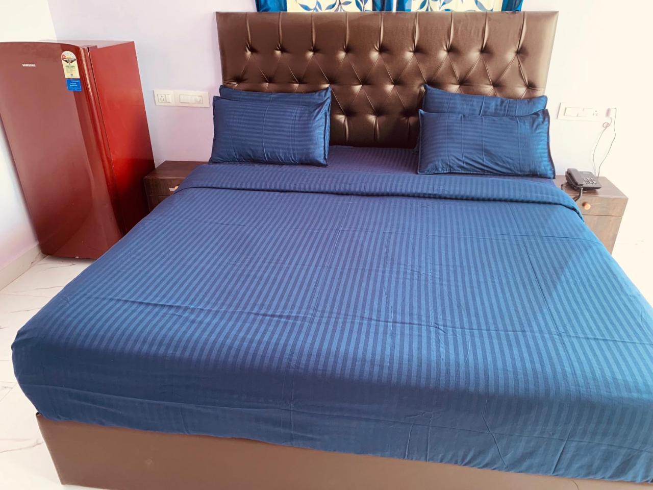 Swati Hotel Arambol Bagian luar foto
