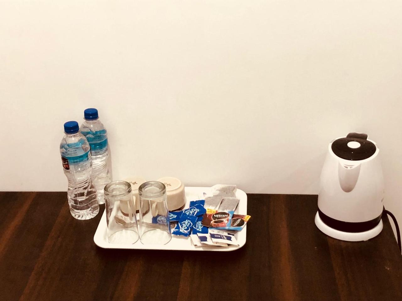 Swati Hotel Arambol Bagian luar foto