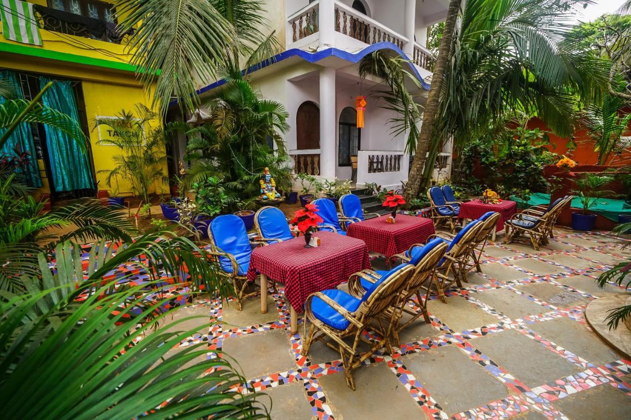 Swati Hotel Arambol Bagian luar foto